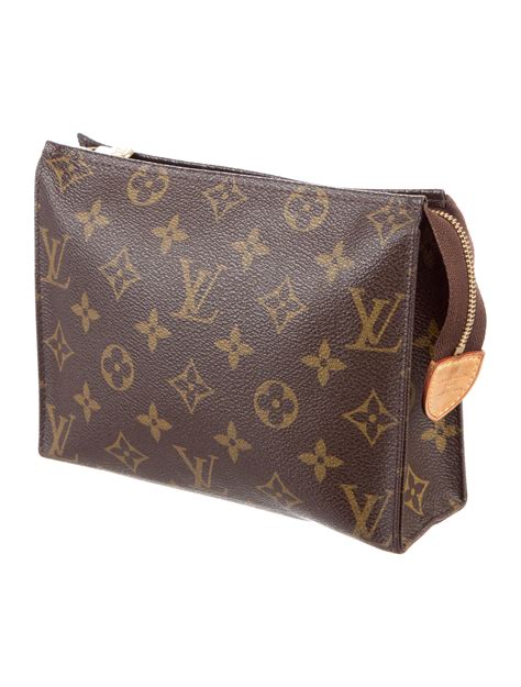 louis vuitton toiletry pouch 19 selfridges|Louis Vuitton vintage toiletry bag.